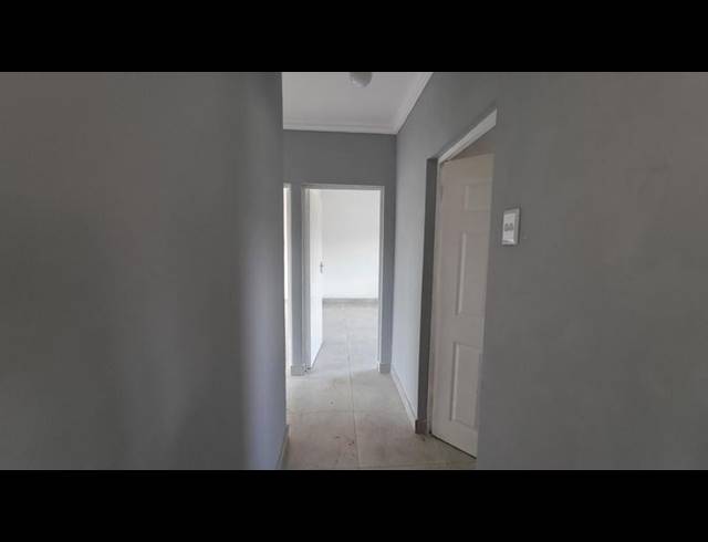3 BEDROOM HOUSE FOR SALE IN UMLAZI Z